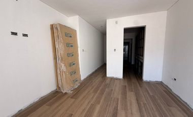 VENTA CASA 3 DORMITORIOS, LA CONSUELO, CENTENARIO