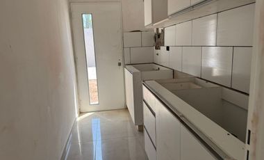 VENTA CASA 3 DORMITORIOS, LA CONSUELO, CENTENARIO