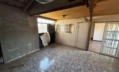 Casa en Alsina y San Martín - Winifreda