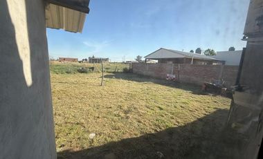 Casa en Alsina y San Martín - Winifreda