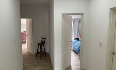 VENTA CASA 5 AMB + 2 LOCALES