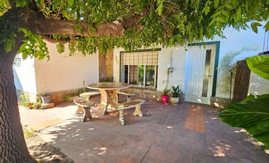 VENTA CASA 2 HAB/PILETA VILLA CAMPI LA EMILIA