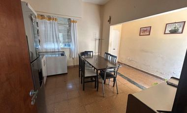 VENTA CASA C/ LOCAL PARQUE PATRICIOS APTO CREDITO