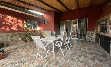 VENTA MODERNA Y AMPLIA CASA 3 DOR, RODEO DEL MEDIO