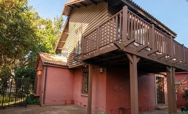 537 M2 de Terreno /253 m2 Utiles