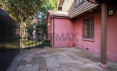 537 M2 de Terreno /253 m2 Utiles