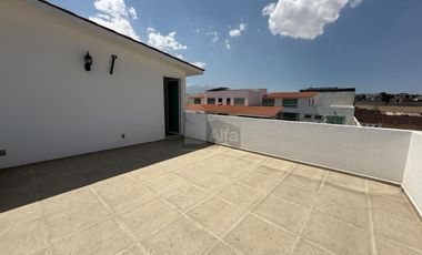 VENTA/Renta  Casa  en Privada, La Magdalena Ocotitlán Metepec Estado de México