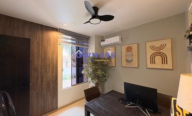 VENTA DE DEPARTAMENTO SEMIAMOBLADO EN URB LA ROMAREDA (LM)