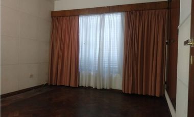 ALQUILER- CASA ESQUINA 4 DORMITORIOS- BARRIO MAIPÚ