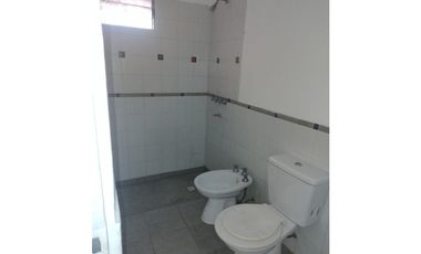 Duplex 2 Dormitorios En Alquiler Villa Allende Parque- Zona Norte -
