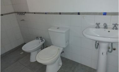 Duplex 2 Dormitorios En Alquiler Villa Allende Parque- Zona Norte -