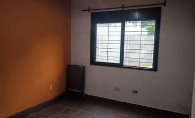 Casa en alquiler en Haras Miryam