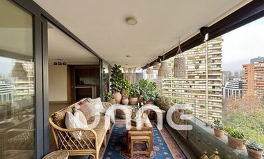 DOBLE ALTURA, TERRAZA DE 30M2, SALA DE ESTAR, COCINA ABIERTA