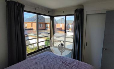 ARRIENDO CASA 3HAB 3BA MACHALÍ