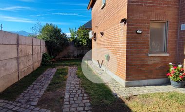 ARRIENDO CASA 3HAB 3BA MACHALÍ