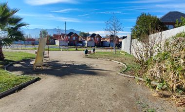 ARRIENDO CASA 3HAB 3BA MACHALÍ