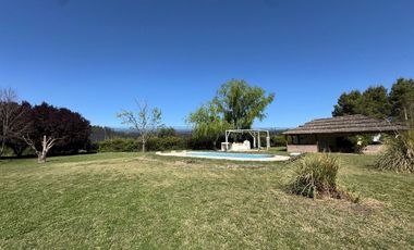 Casa en venta en San Martín con quincho y pileta