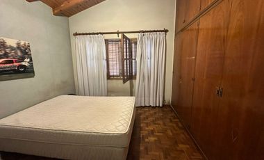 Casa a la Venta en Dorrego 4 habitaciones