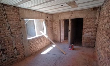 DEPARTAMENTOS EN VENTA- LATERAL CALLE PASO- LUJAN