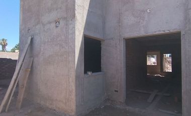 VENTA DÚPLEX 3 DORMITORIOS EN LUJAN DE CUYO