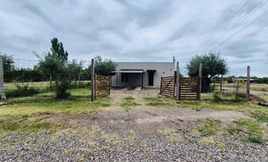 CASA A LA VENTA EN BARRIO ECO DE OLIVARES, MAIPÚ