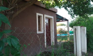 VENTA CASA 2 DORMITORIOS CON PILETA EN ANISACATE
