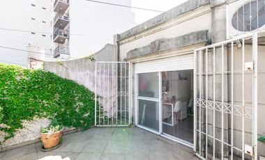 VENTA PH TIPO TRIPLEX 4 AMB  PATIO  SAN CRISTOBAL