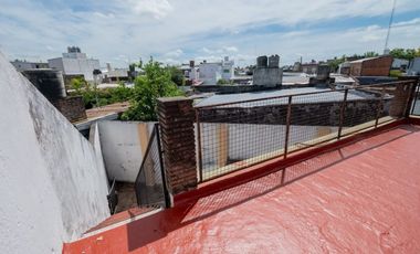 CASA EN ALQUILER 2 DORM 2 COCH EN FOM. 9 DE JUL