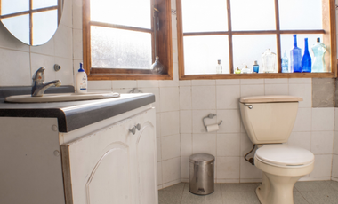 Exclusiva casa de 3 pisos en Barrio céntrico Quillota