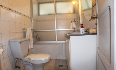 Exclusiva casa de 3 pisos en Barrio céntrico Quillota