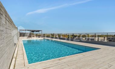 Departamento de 3 ambientes con Jardin propio