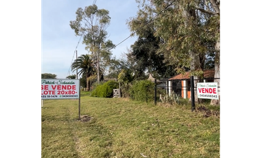 Lote de 1600 en venta en María Grande sobre Av. Argentina