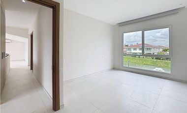 Alquiler de Casa en Santa Maria PH The Woods