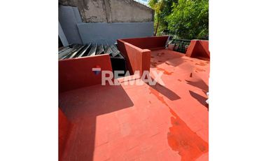 Venta Casa 4 ambientes Parque Patricios Terraza