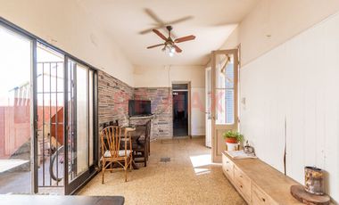 Venta Casa 6 amb con terraza en Parque Patricios