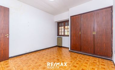 IMPONENTE CASA- DONADO 400. EXCELENTE UBICACION
