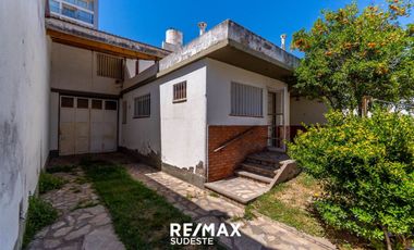 IMPONENTE CASA- DONADO 400. EXCELENTE UBICACION