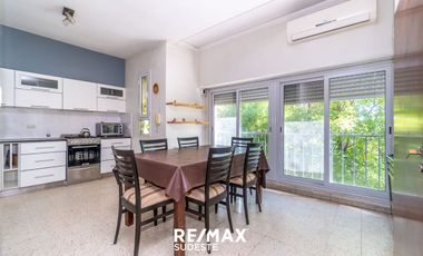 VENTA CASA EN ALTOS CASTELLI CASI COLON