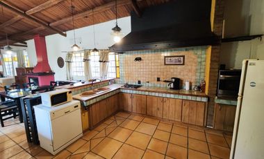 VENTA CASA EN B. LOS LIRIOS CORRALITOS GUAYMALLEN.