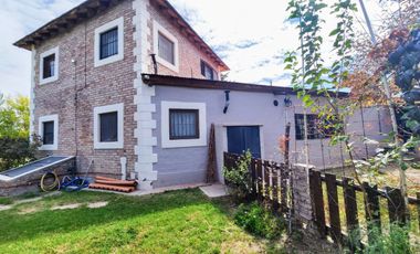 VENTA CASA EN B. LOS LIRIOS CORRALITOS GUAYMALLEN.