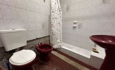 CASA Y DEPTO EN VENTA, B CHACABUCO, MAIPU, MZA.