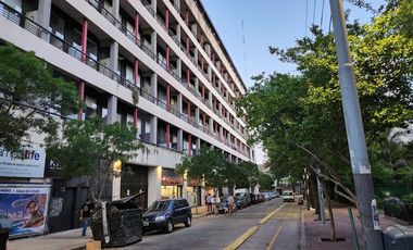Departamento duplex en venta en La Boca con patio