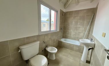 TRIPLEX EN ALQUILER SAN ISIDRO