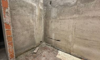 VENTA LOTE 1048MTS CON EDIFICACIÓN  CUESTA BLANCA