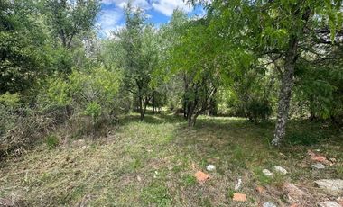 VENTA LOTE 1048MTS CON EDIFICACIÓN  CUESTA BLANCA