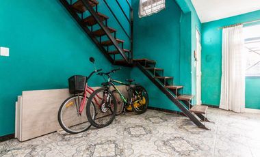 VENTA DUPLEX AVELLANEDA 4 AMB  RECICLADA PERMUTA