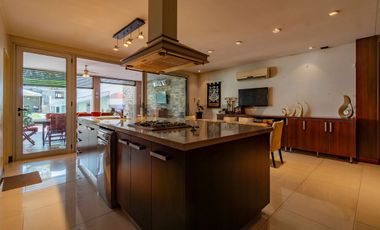 CASA CON JARDIN Y PILETA FINANCIA 100%!!