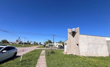 Alquiler CASA un dormitorio - San Carlos Norte.-