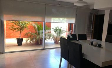 ALQUILER | CASA NIVEL GERENCIAL | 4 DORMITORIOS