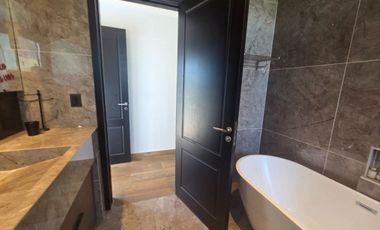 CASA 4 AMB ALQUILER VILLANUEVA UNA PLANTA AMARRA